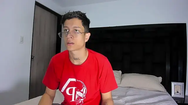 AgarEvans online show from January 2025 04:44:02 AM