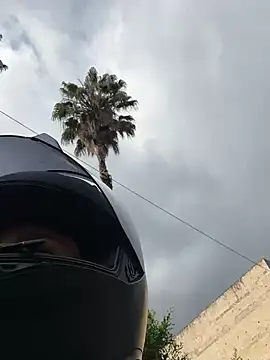 nicole valencia  online show from February 2025 09:05:02 PM