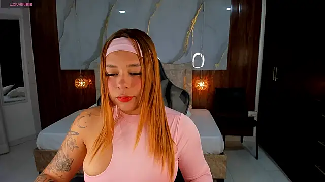 Snapshot of mia_18v chatting on September 2025 05:34:01 PM mia 18v online show from September 2025 05:34:01 PM