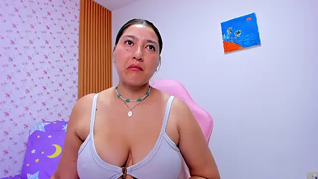 Soyqueen online show from April 2026 06:52:01 AM