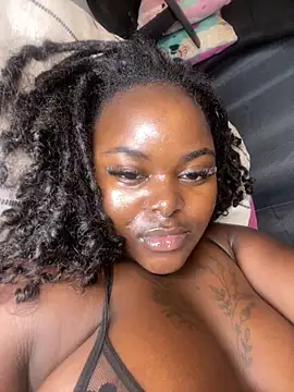 Honeycoco0211 online show from February 2025 11:41:02 AM