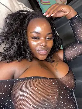 Honeycoco0211 online show from March 2025 04:17:01 PM