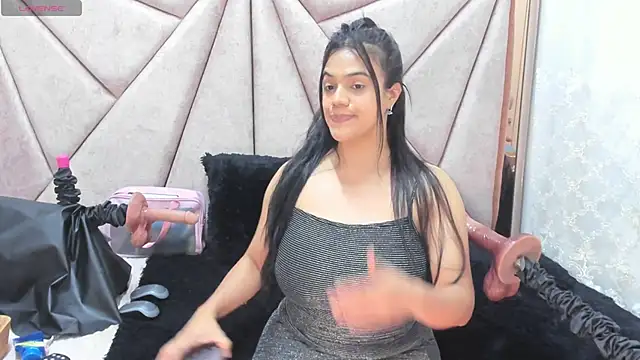 Snapshot of Deisy_Torres chatting on February 2025 10:03:02 PM Deisy Torres online show from February 2025 10:03:02 PM