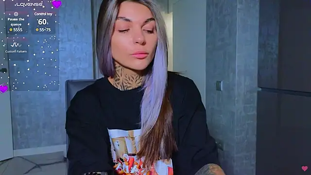 tattooedBabyy online show from January 2025 11:24:01 AM