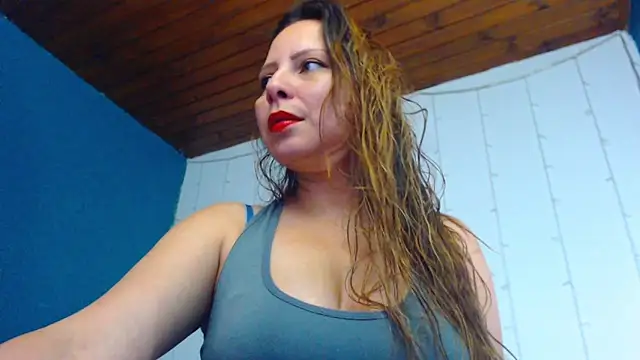 camila delarosa online show from February 2025 12:59:01 PM