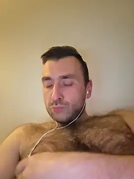 TIGERRR86 online show from April 2026 09:17:02 PM