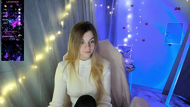 Snapshot of Sweet_me_ chatting on January 2025 06:42:01 AM Sweet me online show from January 2025 06:42:01 AM