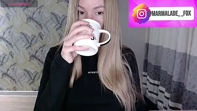 Snapshot of Marmalade_Fox chatting on May 2026 01:32:02 PM Marmalade Fox online show from May 2026 01:32:02 PM