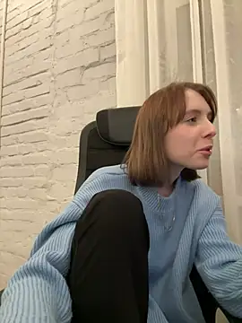 Crayzy Luv online show from January 2025 06:21:01 PM