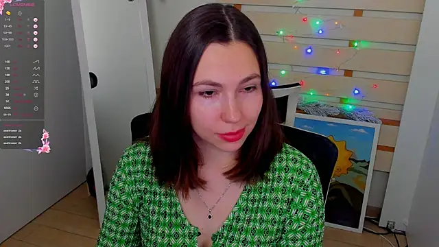 Snapshot of Lexy_flower chatting on January 2025 01:41:02 PM Lexy flower online show from January 2025 01:41:02 PM