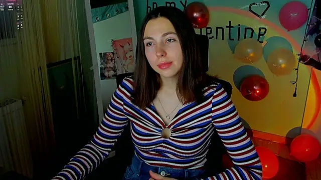 Snapshot of Lexy_flower chatting on February 2025 01:37:01 PM Lexy flower online show from February 2025 01:37:01 PM