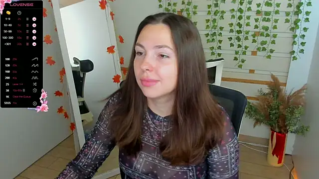 Snapshot of Lexy_flower chatting on October 2025 12:24:02 PM Lexy flower online show from October 2025 12:24:02 PM