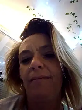 Dixiefaye Pika online show from April 2026 01:42:02 AM