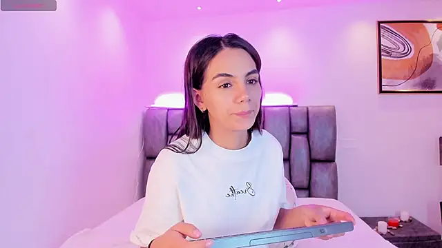 martina mancini online show from January 2025 11:41:01 AM