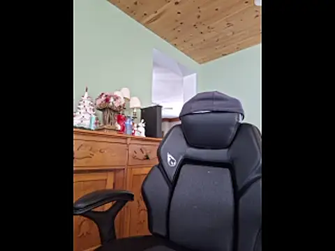 Mitchums online show from February 2026 07:31:01 PM