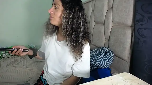 Nadia Monroe online show from December 2024 10:08:02 PM