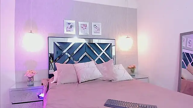 Snapshot of Miakhalifa_7 chatting on February 2025 11:55:02 AM Miakhalifa 7 online show from February 2025 11:55:02 AM