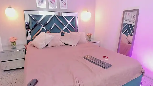 Snapshot of Miakhalifa_7 chatting on February 2025 11:34:02 AM Miakhalifa 7 online show from February 2025 11:34:02 AM