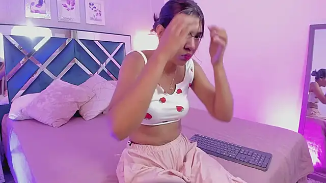 Snapshot of Miakhalifa_7 chatting on February 2025 11:36:02 AM Miakhalifa 7 online show from February 2025 11:36:02 AM