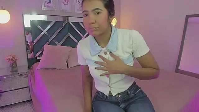 Snapshot of Miakhalifa_7 chatting on March 2025 11:32:01 AM Miakhalifa 7 online show from March 2025 11:32:01 AM