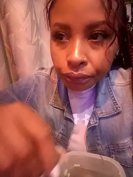 Snapshot of Dominik_girl chatting on March 2025 01:49:01 AM Dominik girl online show from March 2025 01:49:01 AM