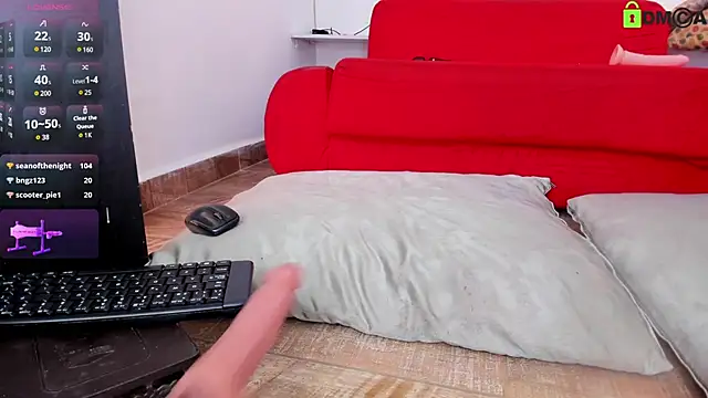 Alejandra Dunn online show from December 2024 07:11:02 PM