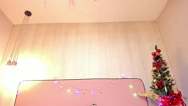 ShairaCoxx online show from December 2024 03:26:01 PM