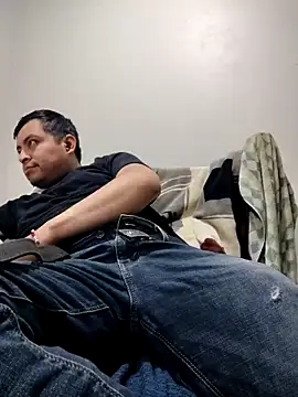 Potro23hotzen online show from February 2026 04:11:02 PM