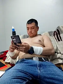 Potro23hotzen online show from April 2026 01:28:02 AM