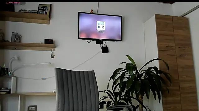 Snapshot of manucute_23_ chatting on June 2026 09:17:01 PM manucute 23 online show from June 2026 09:17:01 PM