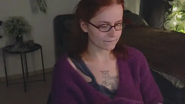 reb luvng online show from October 2025 01:50:02 PM