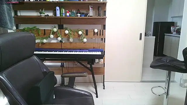 IroManager online show from September 2025 05:12:01 AM