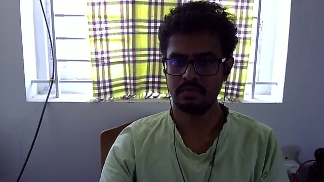 The SHY uncut online show from October 2025 05:13:01 AM