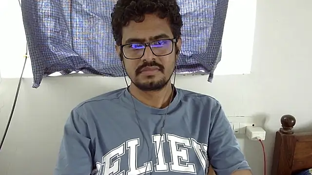 The SHY uncut online show from October 2025 04:43:01 AM