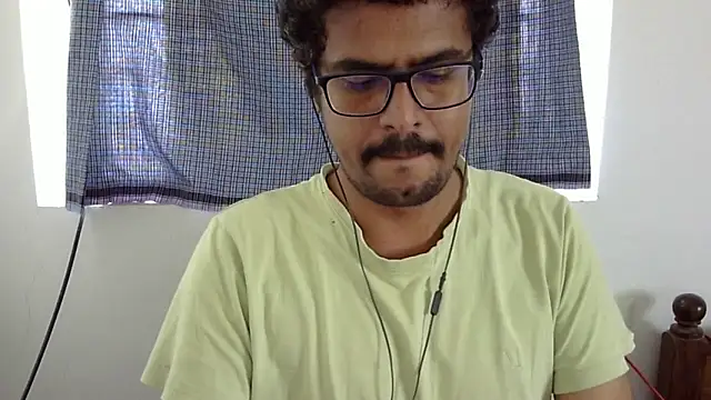 The SHY uncut online show from October 2025 07:03:02 AM