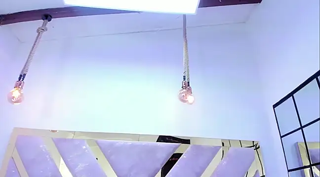 Oriana Guzman online show from December 2024 06:38:02 PM