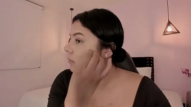 Oriana Guzman online show from September 2025 12:59:02 AM