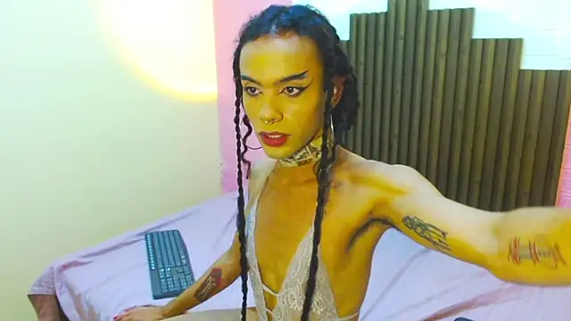 Snapshot of Foxy_Ella_ chatting on March 2025 05:31:02 PM Foxy Ella online show from March 2025 05:31:02 PM