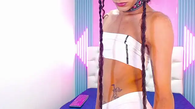 Snapshot of Foxy_Ella_ chatting on March 2025 05:50:01 PM Foxy Ella online show from March 2025 05:50:01 PM