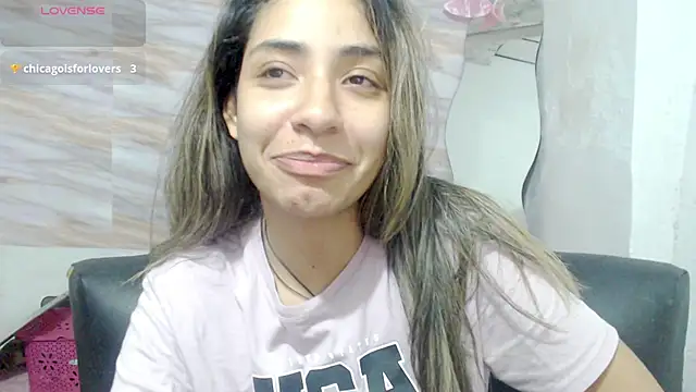Snapshot of mariana_190 chatting on December 2024 11:38:02 PM mariana 190 online show from December 2024 11:38:02 PM