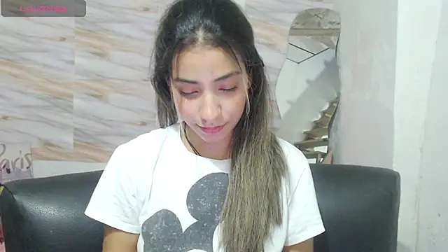 Snapshot of mariana_190 chatting on January 2025 11:11:01 PM mariana 190 online show from January 2025 11:11:01 PM