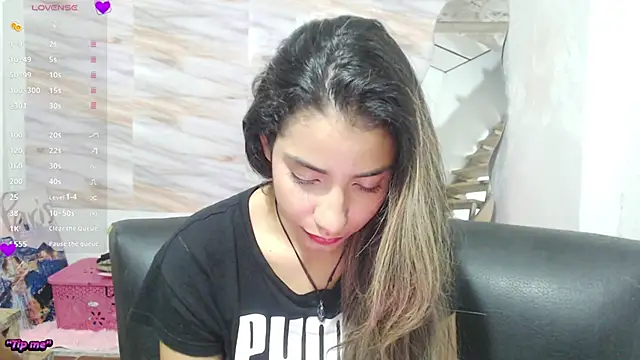 Snapshot of mariana_190 chatting on January 2025 12:01:01 AM mariana 190 online show from January 2025 12:01:01 AM