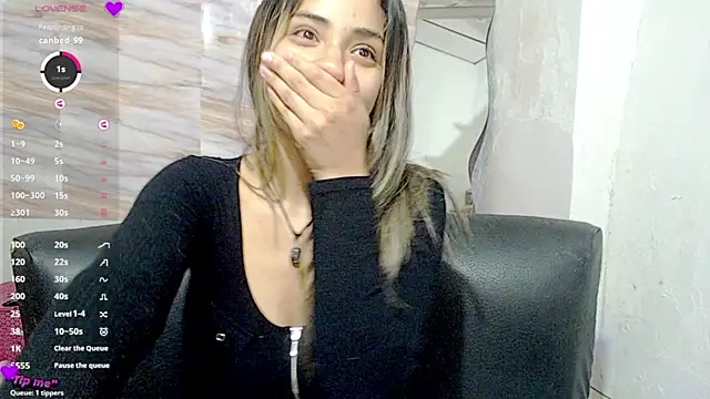 Snapshot of mariana_190 chatting on February 2025 11:48:01 PM mariana 190 online show from February 2025 11:48:01 PM
