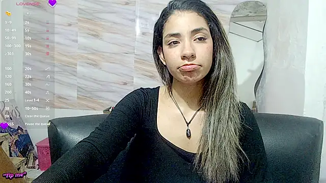 Snapshot of mariana_190 chatting on February 2025 01:54:01 AM mariana 190 online show from February 2025 01:54:01 AM