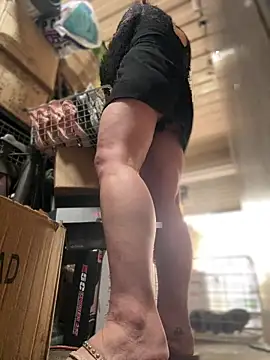 Snapshot of SexyB214 chatting on February 2025 10:11:01 PM SexyB214 online show from February 2025 10:11:01 PM