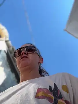 Snapshot of SexyB214 chatting on February 2025 08:16:02 PM SexyB214 online show from February 2025 08:16:02 PM