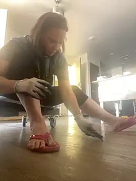 Snapshot of SexyB214 chatting on October 2025 05:35:02 PM SexyB214 online show from October 2025 05:35:02 PM