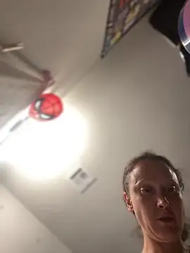 Snapshot of SexyB214 chatting on October 2025 08:02:02 PM SexyB214 online show from October 2025 08:02:02 PM