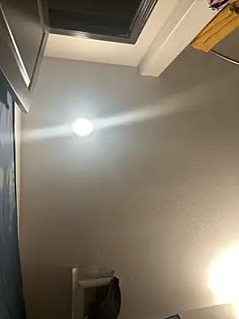 Snapshot of SexyB214 chatting on November 2025 12:29:02 PM SexyB214 online show from November 2025 12:29:02 PM