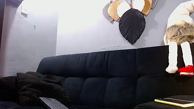 Grandeygruesa1 online show from December 2024 08:18:01 PM